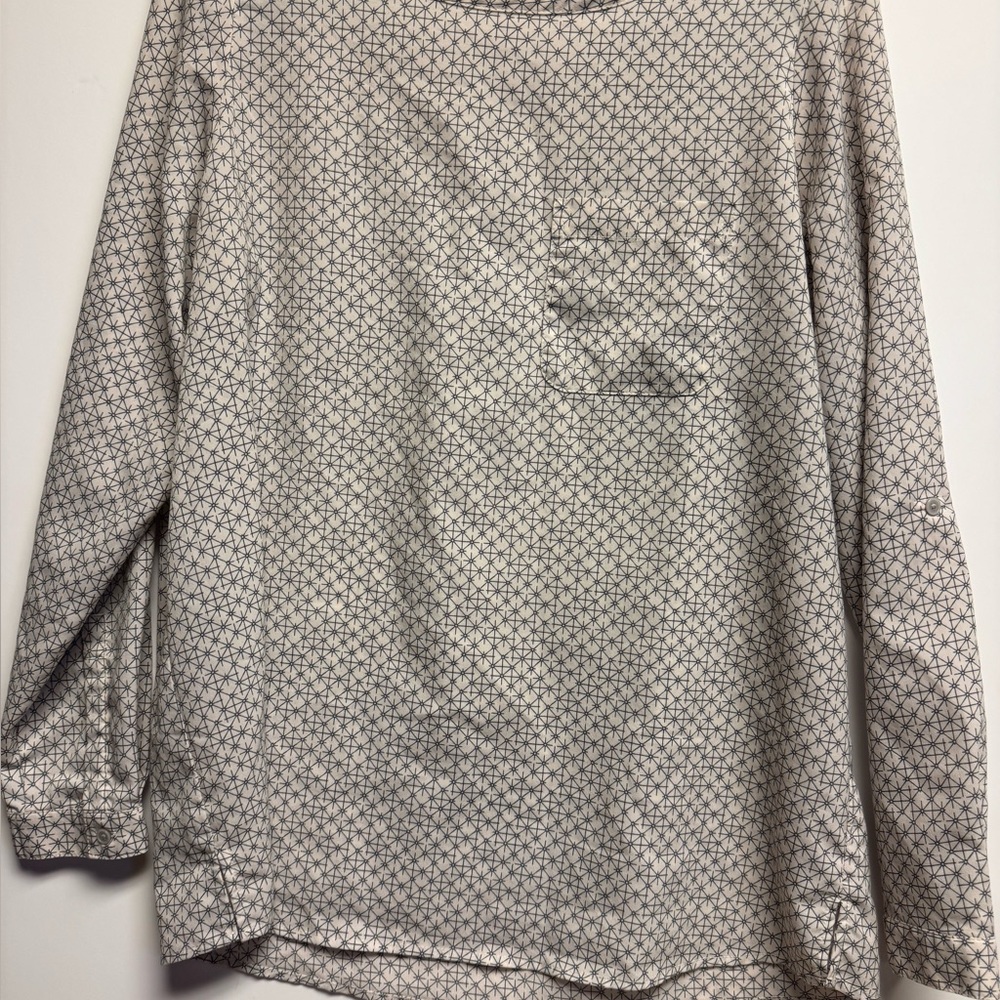 Lila Rose Geometric Pattern Shirt in Black and White
